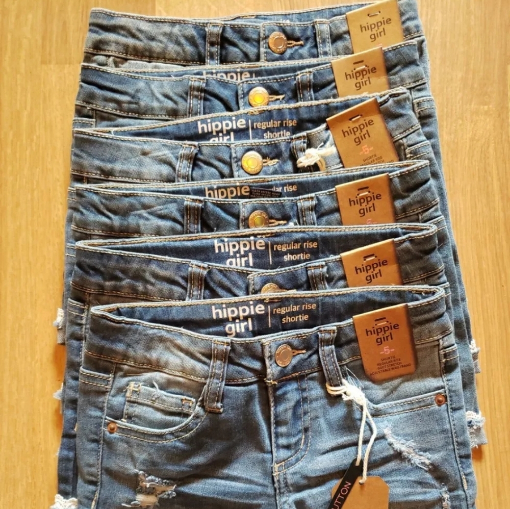 Hippie Girl NWT Girls Size 5 Reg-Rise Stretch Lace Trim Denim Shorts - Picture 9 of 9